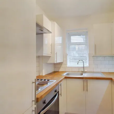 Buy this 1 bed apartment on Lincoln Court in London, SE25 5ET