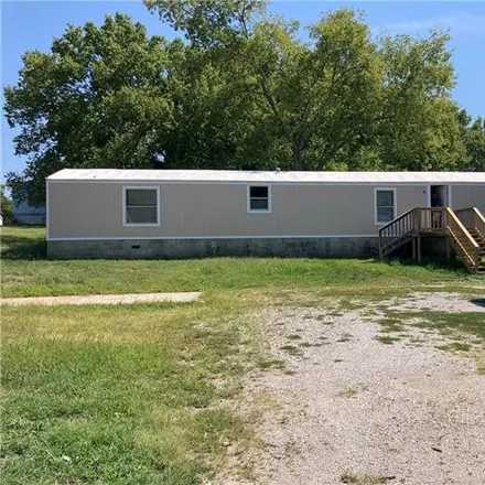 Buy this 3 bed house on 327 West Elm Street in Mound City, KS 66056