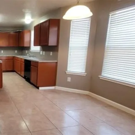 Image 4 - 9359 Eaglewood Spring Drive, Fort Bend County, TX 77083, USA - House for rent