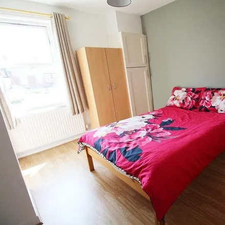 Rent this 2 bed room on Shakespeare Street in Bracebridge, LN5 8JS