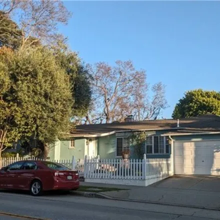 Buy this 3 bed house on 13496 La Cuarta Street in Whittier, CA 90602