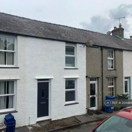 Rent this 2 bed townhouse on Vron Square in Bangor, LL57 2AL