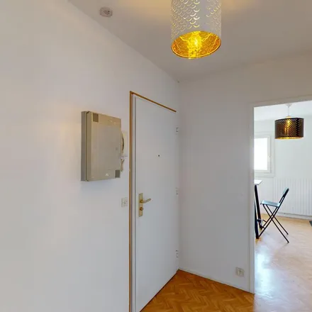 Rent this 3 bed apartment on 6 Square Paul Lafargue in 91000 Évry, France