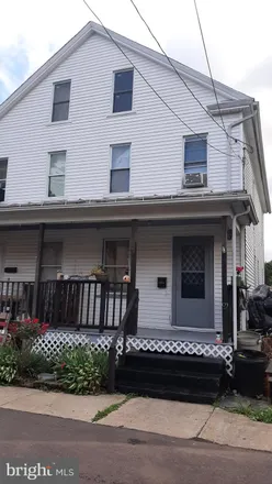 Image 1 - 732 Center Street, Bloomsburg, PA 17815, USA - Townhouse for sale