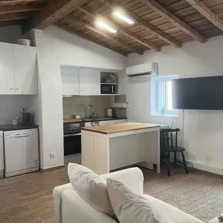 Rent this 2 bed apartment on Rua da Boavista 19A in 7040-113 Arraiolos, Portugal
