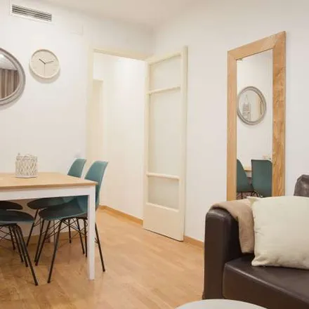 Rent this 3 bed apartment on Carrer de l'Aprestadora in 68, 08902 l'Hospitalet de Llobregat