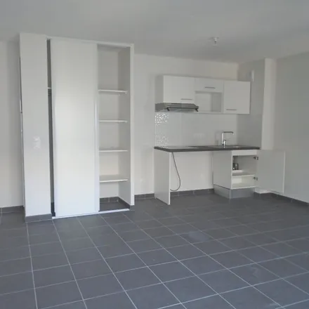 Rent this 3 bed apartment on 20 Rue des Frères Platter in 34967 Montpellier, France