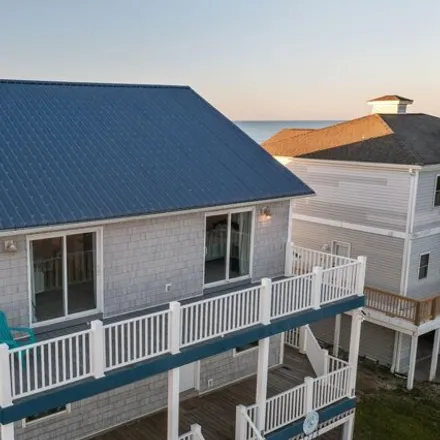 Image 6 - 1192 New River Inlet Road, North Topsail Beach, NC 28460, USA - House for sale