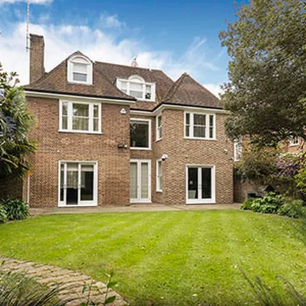 Rent this 6 bed apartment on 34 Springfield Road in London, NW8 0QJ