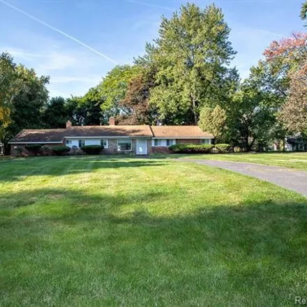 Image 2 - 6771 Halyard Road, Bloomfield Township, MI 48301, USA - House for sale