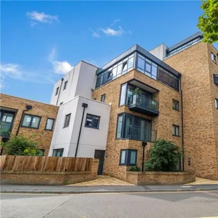 Buy this 2 bed apartment on 19 Estcourt Road in Rounton, WD17 2PZ