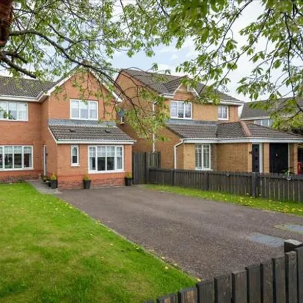 Buy this 4 bed house on Redpath Drive in Cambuslang, G72 7UA