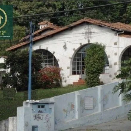 Buy this 2 bed house on Rua Brig. Gavião Peixoto in 651, Rua Brigadeiro Gavião Peixoto