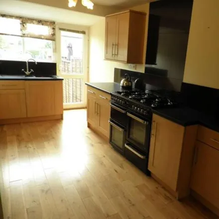 Image 3 - Trowbridge Road, Bradford-on-Avon, BA15 1UA, United Kingdom - House for rent