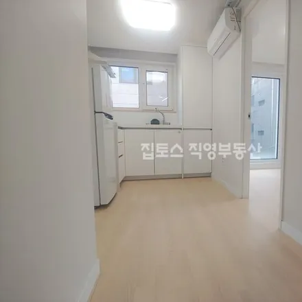 Image 2 - 서울특별시 송파구 송파동 105-12 - Apartment for rent