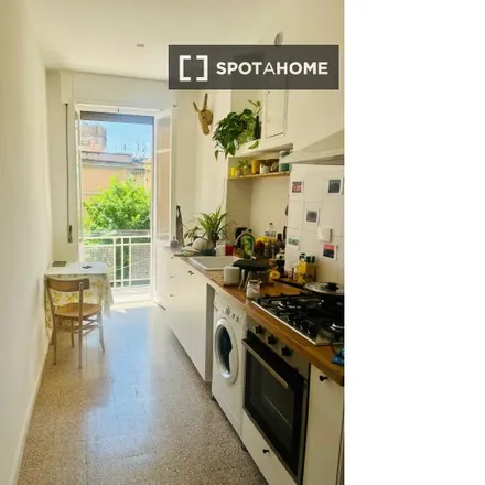 Image 2 - Via Pietro Rovetti, 00177 Rome RM, Italy - Apartment for rent