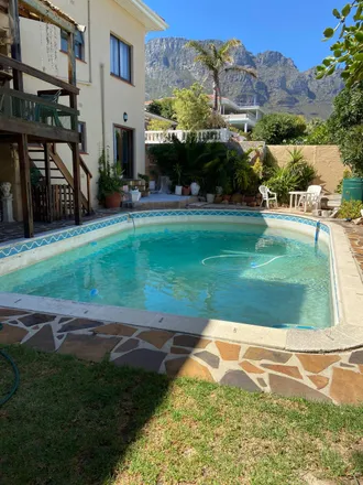 Image 4 - The Cheviots Road, Camps Bay, Cape Town, 8005, South Africa - Room for rent
