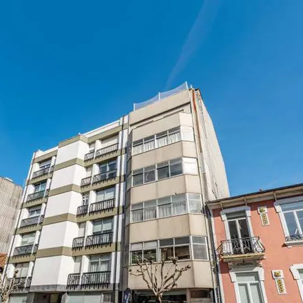 Rent this 1 bed apartment on Rua Helena Sá e Costa in 4100-173 Porto, Portugal