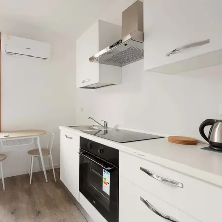 Rent this studio apartment on Via Luigi Federico Menabrea in 9, 20159 Milan MI