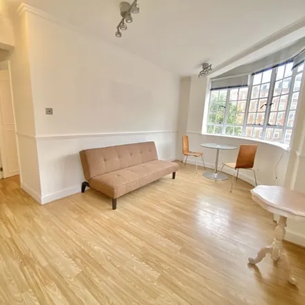 Image 3 - 60 Sloane Avenue, London, SW3 3DZ, United Kingdom - Apartment for rent