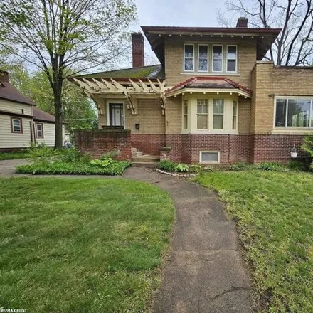 Buy this 4 bed house on Mount Clemens Community Schools in 167 Cass Avenue, Mount Clemens