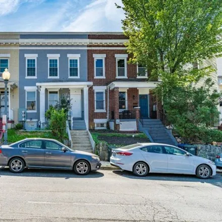 Rent this 3 bed house on 710 Columbia Road Northwest in Washington, DC 20009