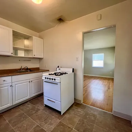 Image 3 - 4160 Oregon Street, San Diego, CA 92104, USA - Apartment for rent