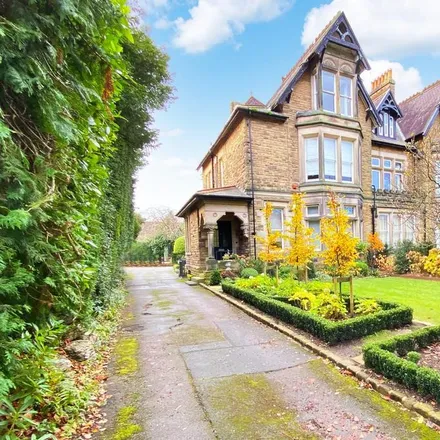 Rent this 2 bed apartment on Queens Road in Harrogate, HG2 0QD