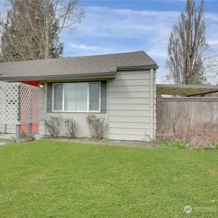 Buy this 2 bed house on 1927 South 17th Street in Tacoma, WA 98405
