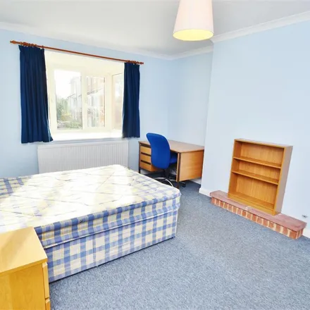 Image 2 - Archway, 50-52 Archers Road, Bedford Place, Southampton, SO15 2LU, United Kingdom - Apartment for rent