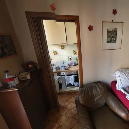 Image 3 - Dacci un taglio, Viale Fulvio Testi, 20162 Milan MI, Italy - Apartment for rent