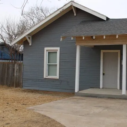 Rent this 3 bed house on 3815 Akron Avenue in Lubbock, TX 79413