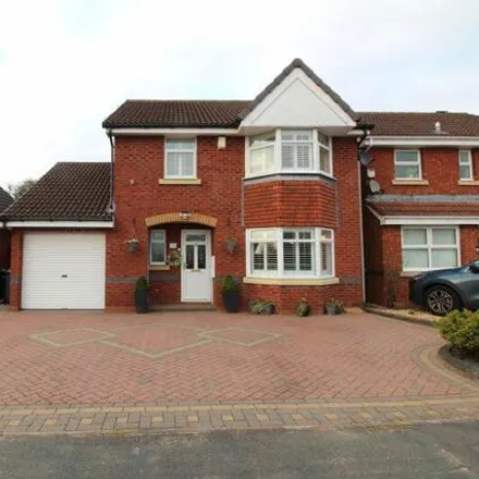 Buy this 4 bed house on Mountain Ash Road in Clayhanger, WS8 7QS