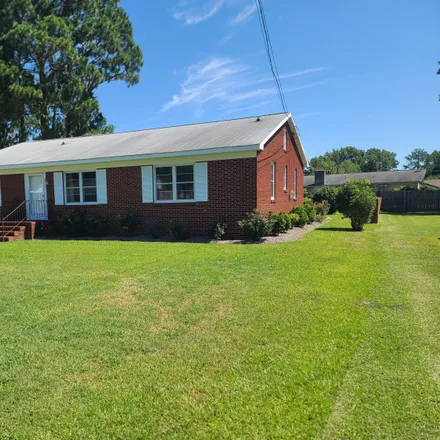 Buy this 3 bed house on 2419 Carey Road in Clubview, Kinston