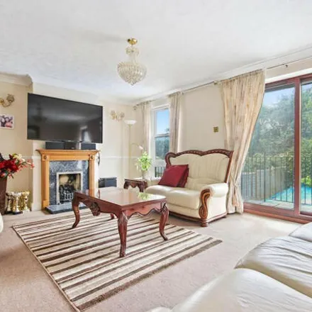 Buy this 4 bed townhouse on Ardent Close in London, SE25 6SS