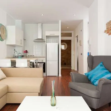 Rent this 1 bed apartment on Carrer de Valldonzella in 33, 08001 Barcelona