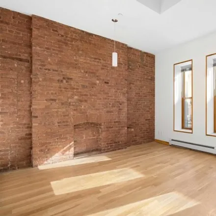 Image 6 - 311 West 112th Street, New York, NY 10026, USA - Townhouse for sale