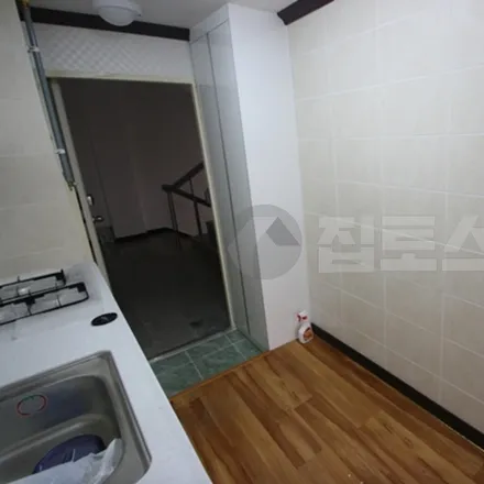 Image 7 - 서울특별시 서초구 반포동 717-11 - Apartment for rent
