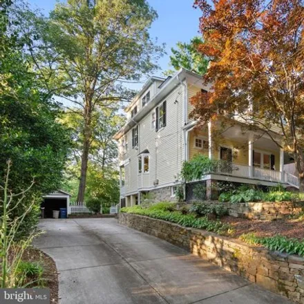 Image 2 - 4805 Cumberland Ave, Chevy Chase, Maryland, 20815 - House for sale