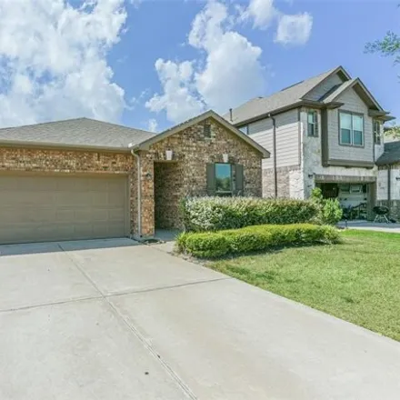 Rent this 3 bed house on 2875 Mezzomonte Lane in League City, TX 77573