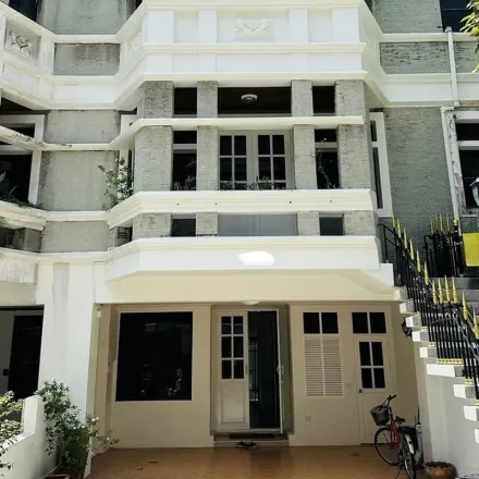 Image 5 - Baan Chicha Castle, Sukhumvit 31, Vadhana District, Bangkok 10110, Thailand - Townhouse for rent