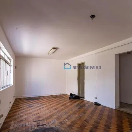 Rent this 3 bed house on Avenida Doutor Lino de Moraes Leme in Campo Belo, São Paulo - SP