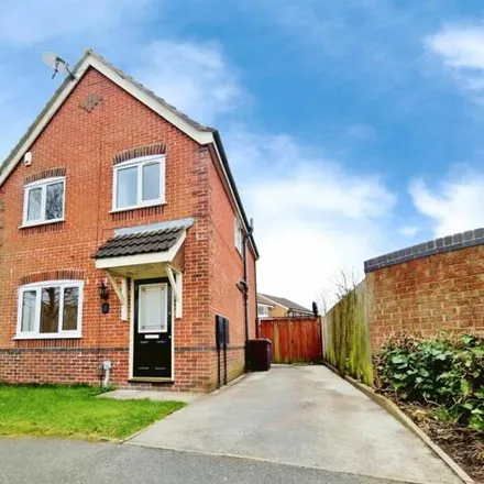 Rent this 3 bed house on Billberry Close in Whitefield, M45 8BL