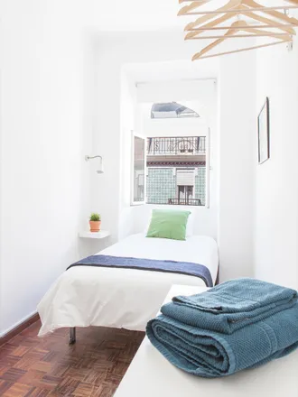 Rent this 7 bed room on Rua Frei Francisco Foreiro 5 in 1150-166 Lisbon, Portugal