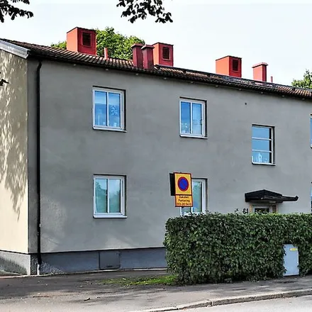 Rent this 3 bed apartment on Gamla Tanneforsvägen 64 in 582 42 Linköping, Sweden