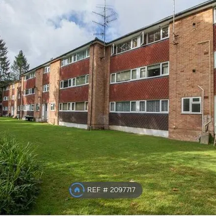 Rent this 2 bed apartment on High Trees Close in Tandridge, CR3 6JQ