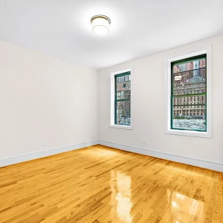 Rent this 1 bed apartment on 72th Street in 2nd Avenue, New York