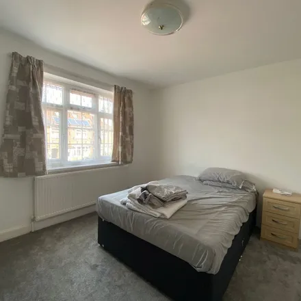 Image 3 - The Greenway, Leicester, LE4 5DE, United Kingdom - Duplex for rent