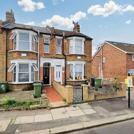Rent this 5 bed house on Engleheart Road in London, SE6 2HR