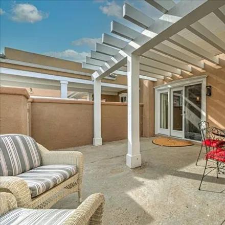 Image 3 - 244 Williams Street, Santa Fe, NM 87501, USA - Condo for sale